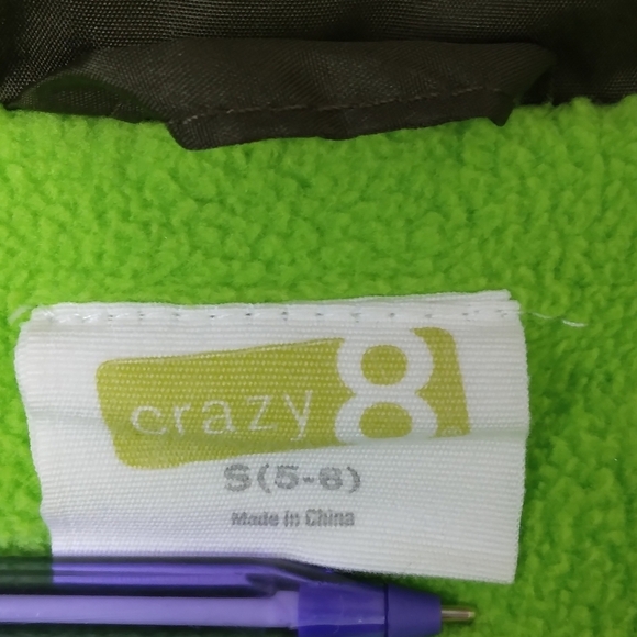 Crazy 8 Vest - Picture 7 of 7